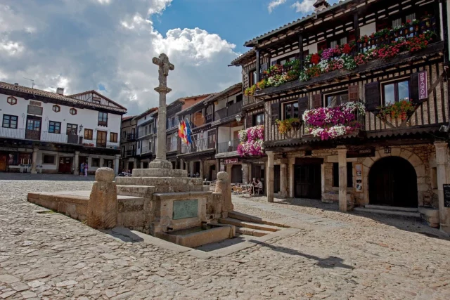 El Pintoresco Pueblo De Salamanca Que Toda España Debería Visitar: La Alberca