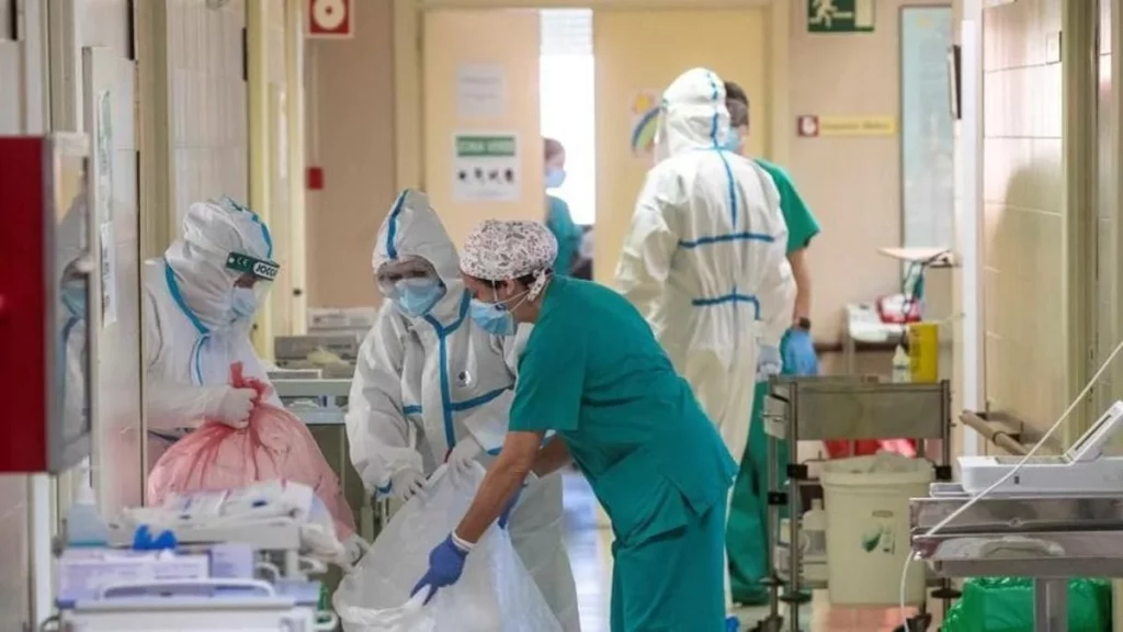 Impacto En El Sector Privado: El Cierre De Hospitales Y La Pérdida De Camas Sanitarias