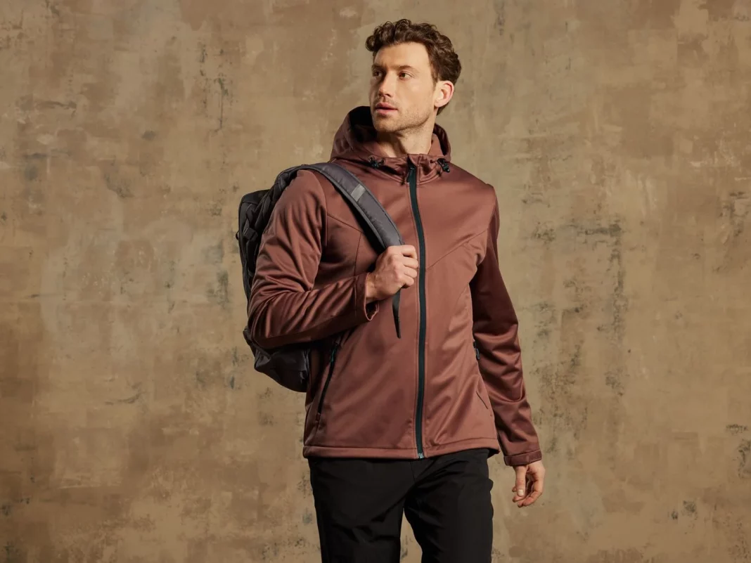 El éxito de la chaqueta softshell: diseño y funcionalidad al mejor precio