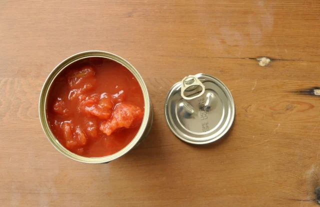 ¿Moho En Tu Lata De Tomate Frito? Este Sencillo Truco Evitará Que Vuelva A Ocurrir