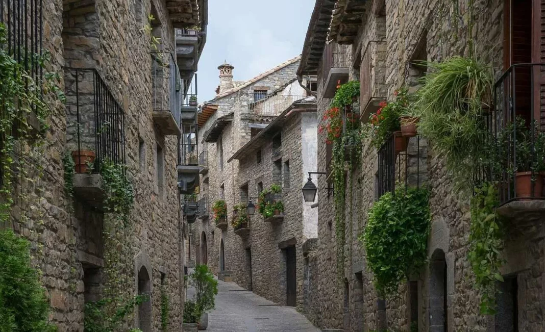 Naturaleza y turismo sostenible: el futuro de Aínsa