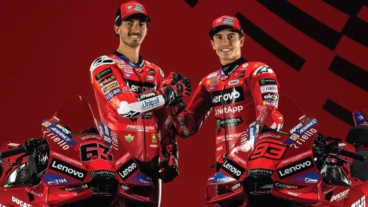 Marc Márquez Ducati 2025 Pecco Bagnaia