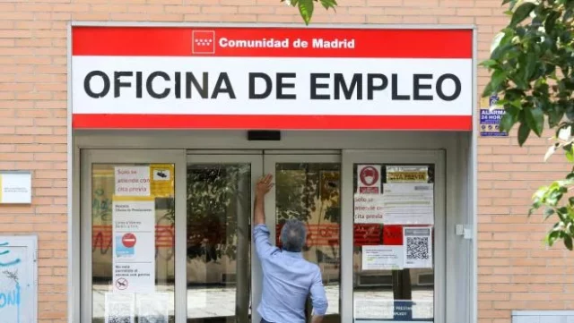 Oferta De Trabajo Del Sepe: Más De 3.000 Euros De Sueldo Sin Estudios Superiores