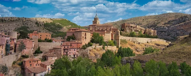 Albarracín, El Pueblo Español Que Parece Sacado De Un Cuento Medieval