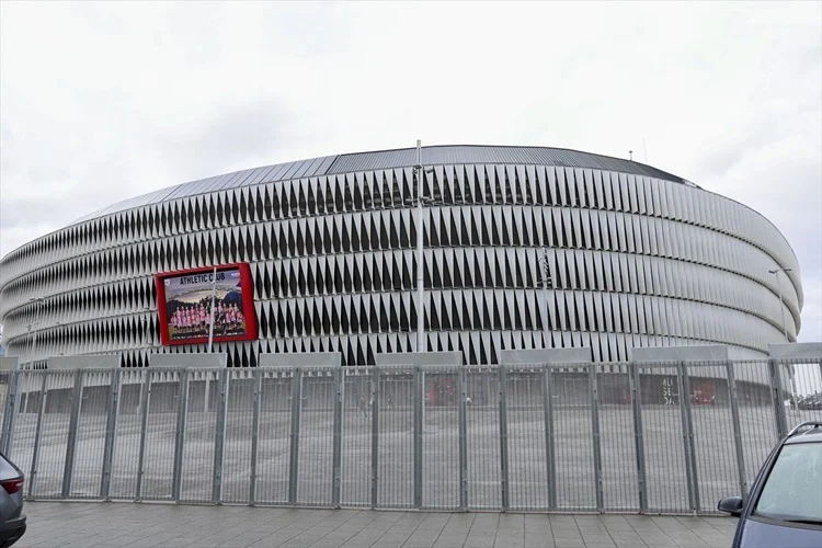 Estadio De San Mamés Antes Del Partido Entre La As Roma Y El Athletic Fuente: Europa Press