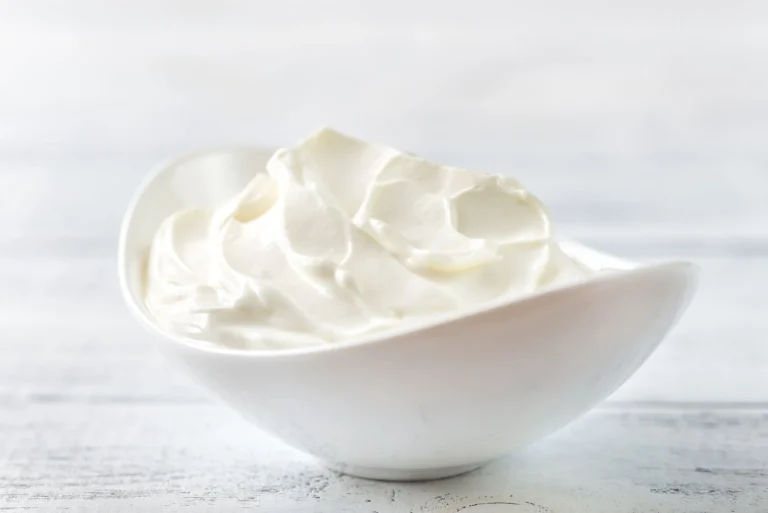 Así se hace el yogur griego más cremoso sin necesidad de colarlo